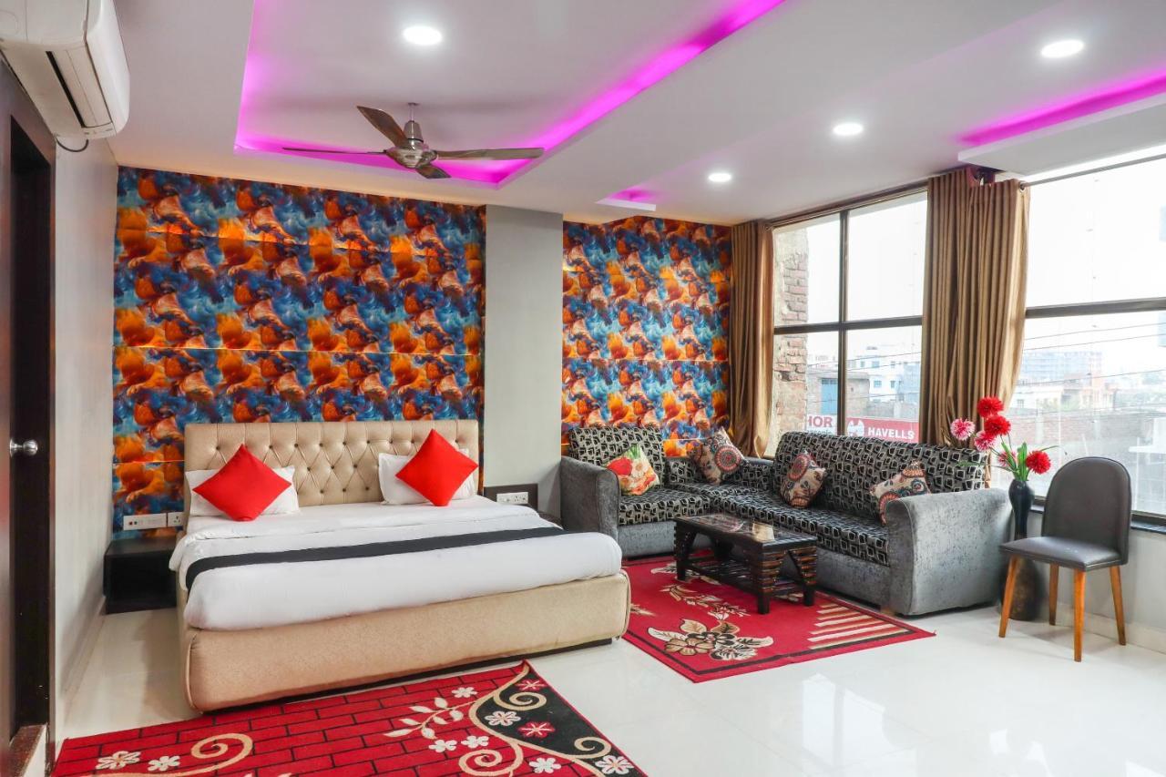 Capital O 70631 Hotel Dwarka International Darbhanga Екстериор снимка